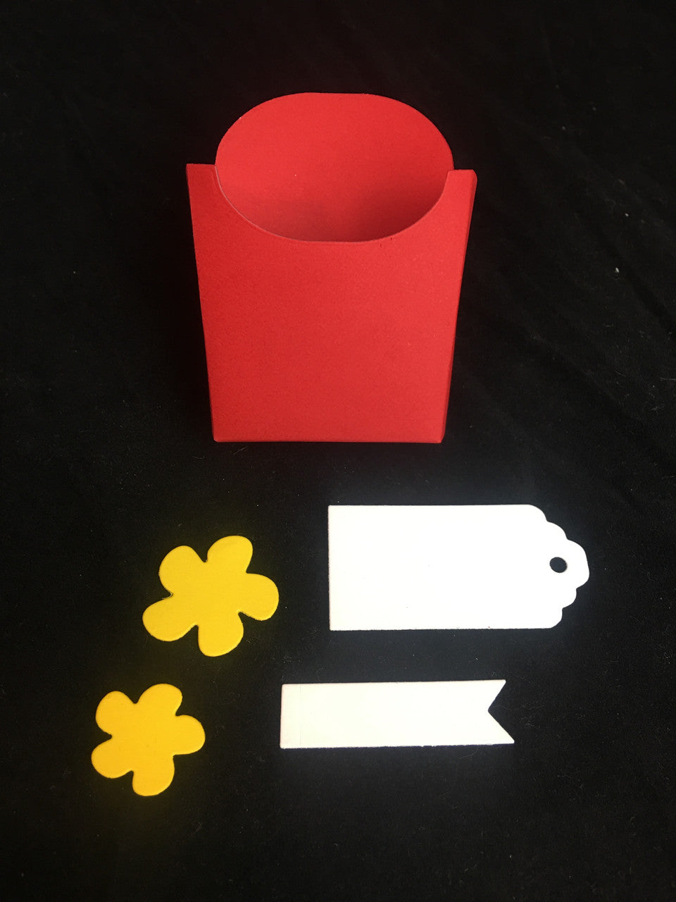 Small Fry die set contains 5 dies.  Makes a perfect small treat holder.